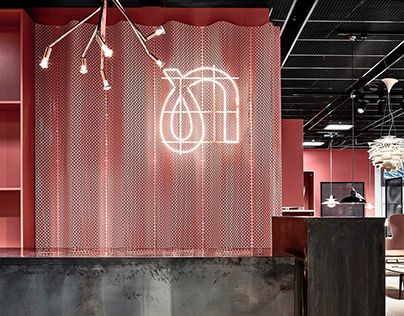 Канье Уэст опубликовал список предателей и включил в него бывшую жену и старшую дочь Норт