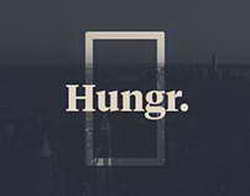 Беременная Агата Муцениеце посетила кабаре-шоу